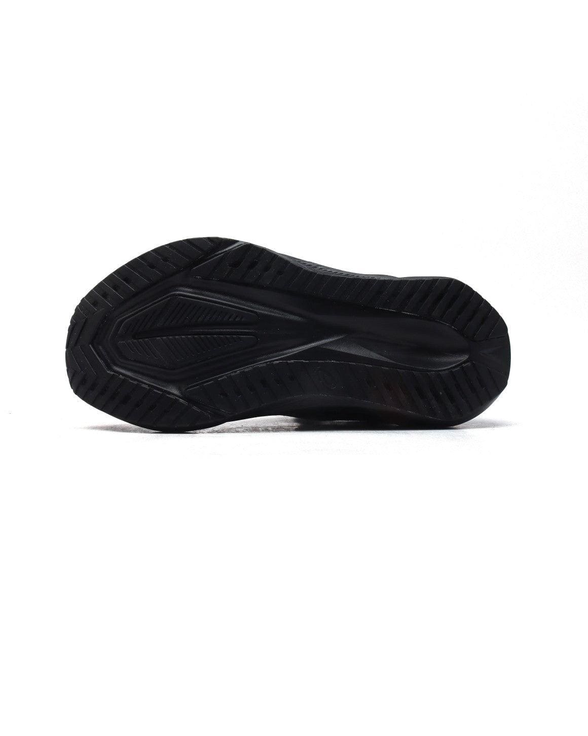Asics Novablast 5 'Black' | Banlieue91