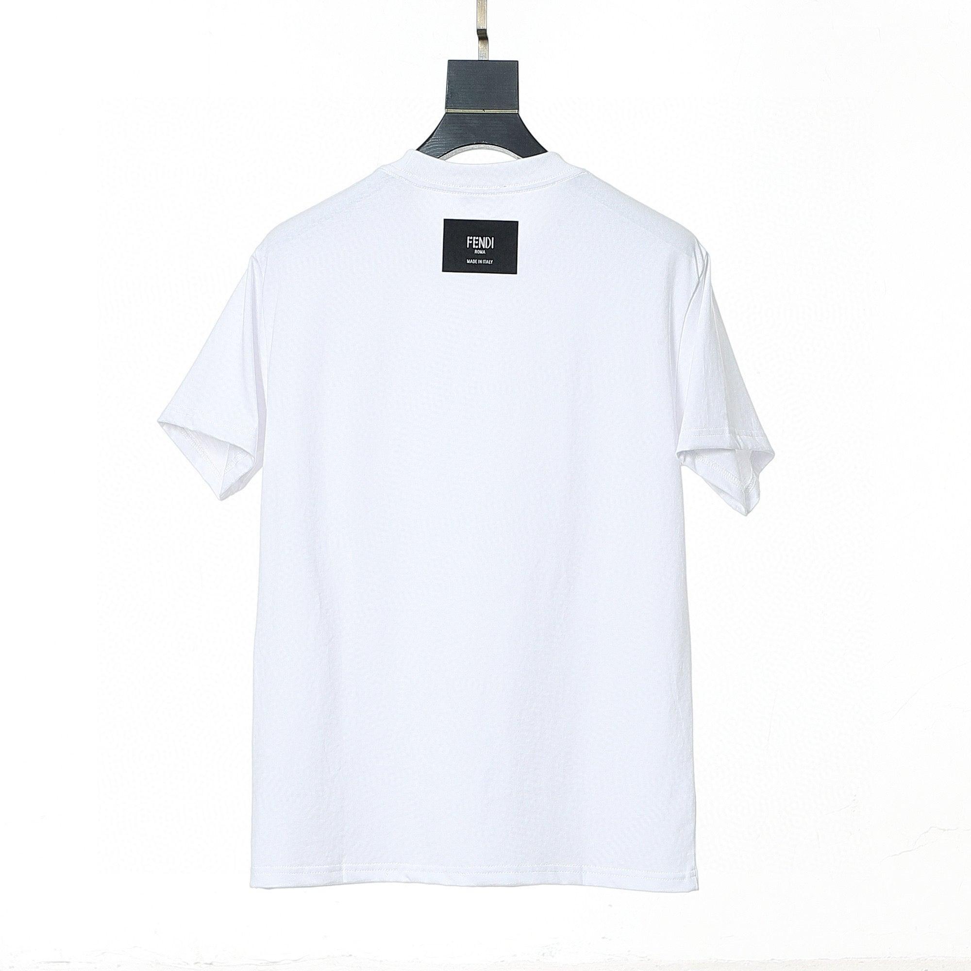 Fendi T-Shirt without Collar 'White' - Banlieue91