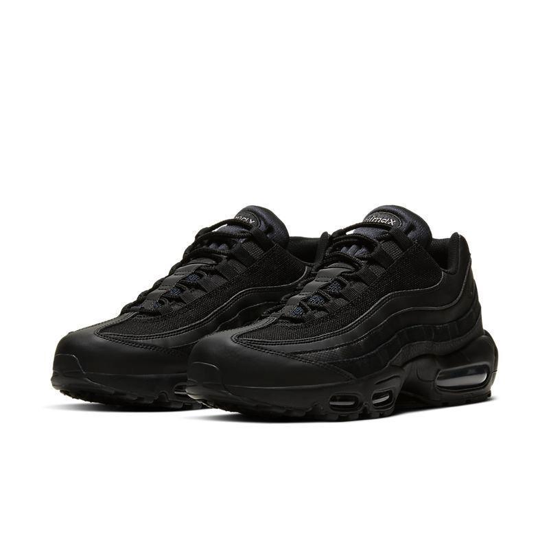 Air Max 95 'Triple Black' - Banlieue91