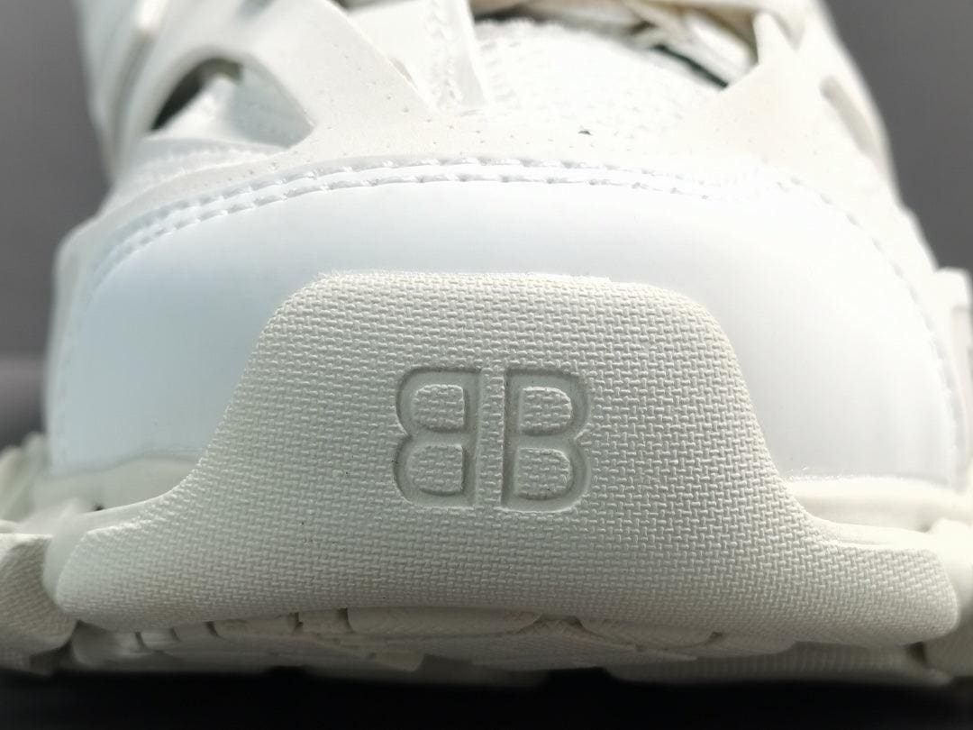 BALENCIAGA TRACK SNEAKERS | Banlieue91