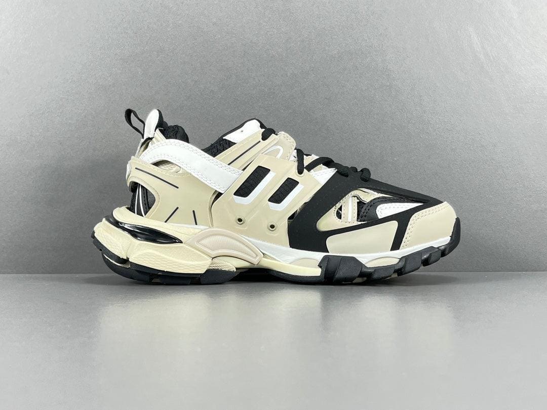 BALENCIAGA TRACK SNEAKERS | Banlieue91