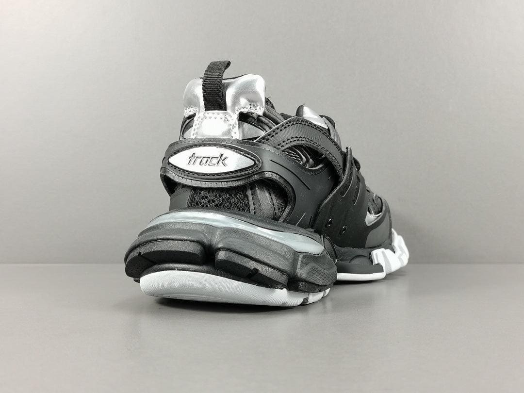 BALENCIAGA TRACK SNEAKERS | Banlieue91