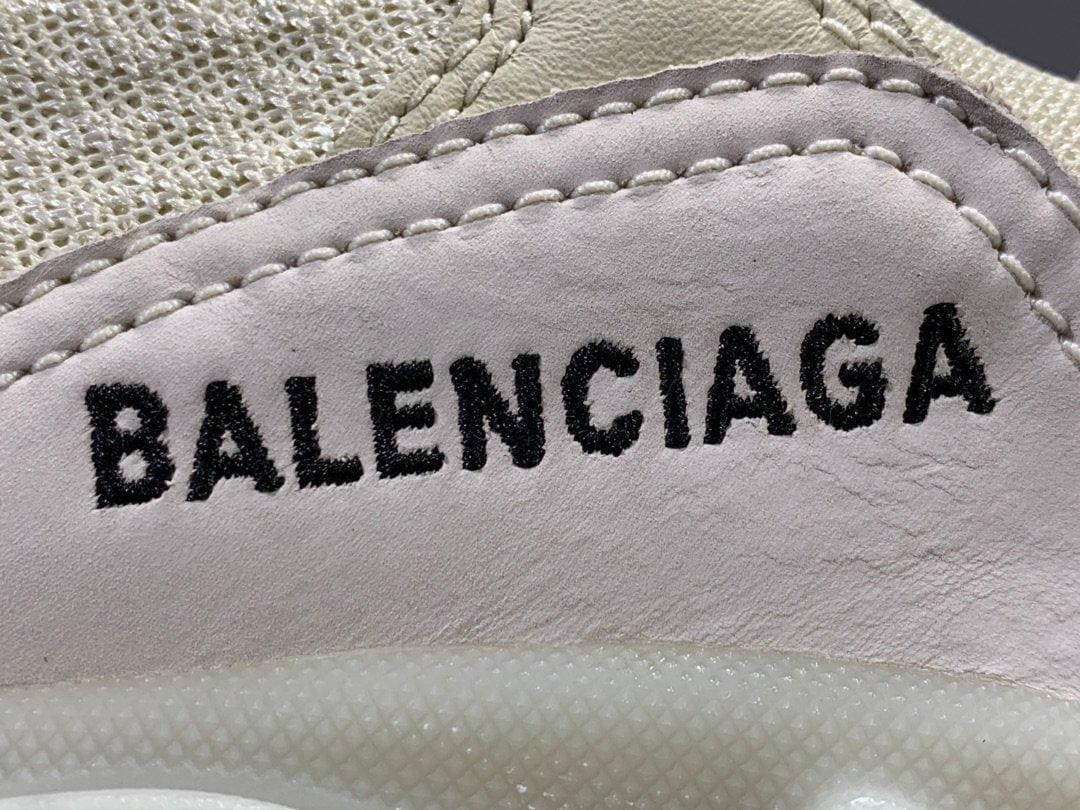 BALENCIAGA TRIPLE S SNEAKER | Banlieue91