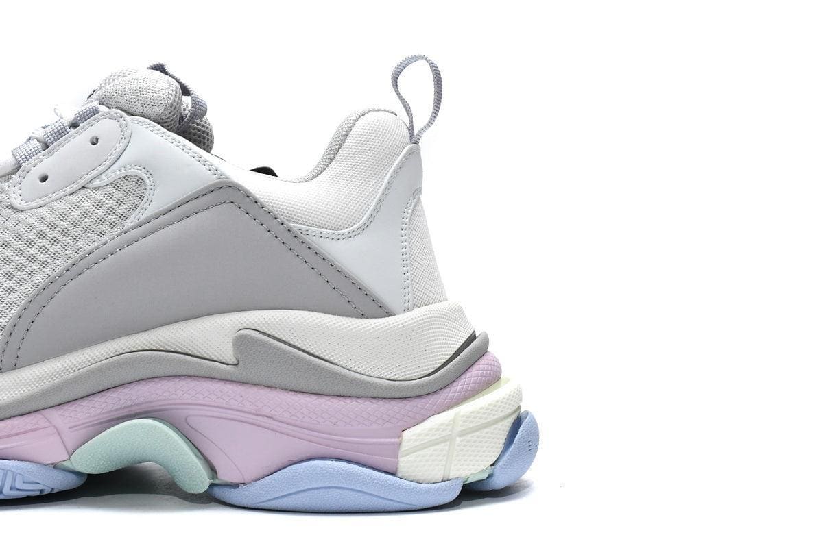 Balenciaga Triple Sneakers Makaron | Banlieue91