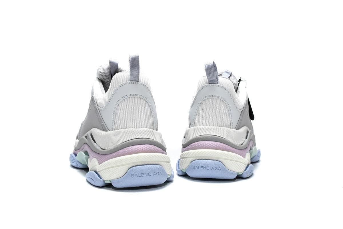 Balenciaga Triple Sneakers Makaron | Banlieue91