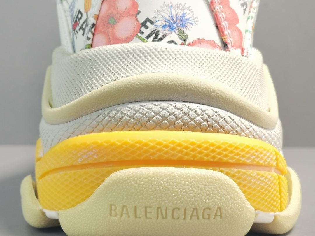 BALENCIAGA x GUCCI - TRIPLES S | Banlieue91