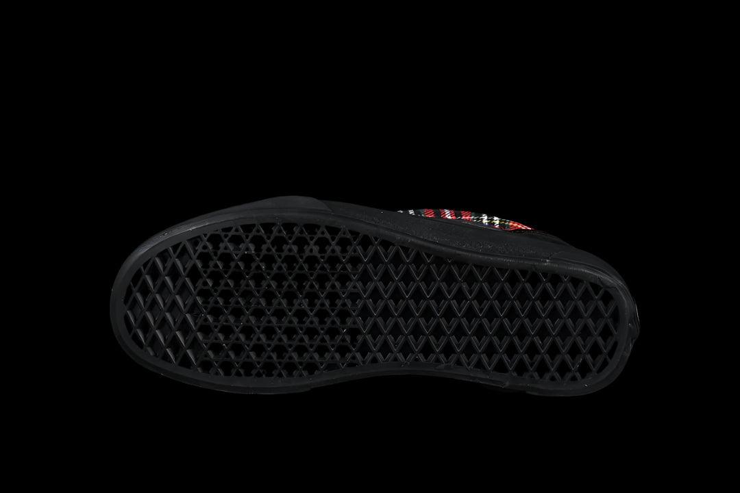 Vans Classics Knu Skool 'Black/Red' - Banlieue91