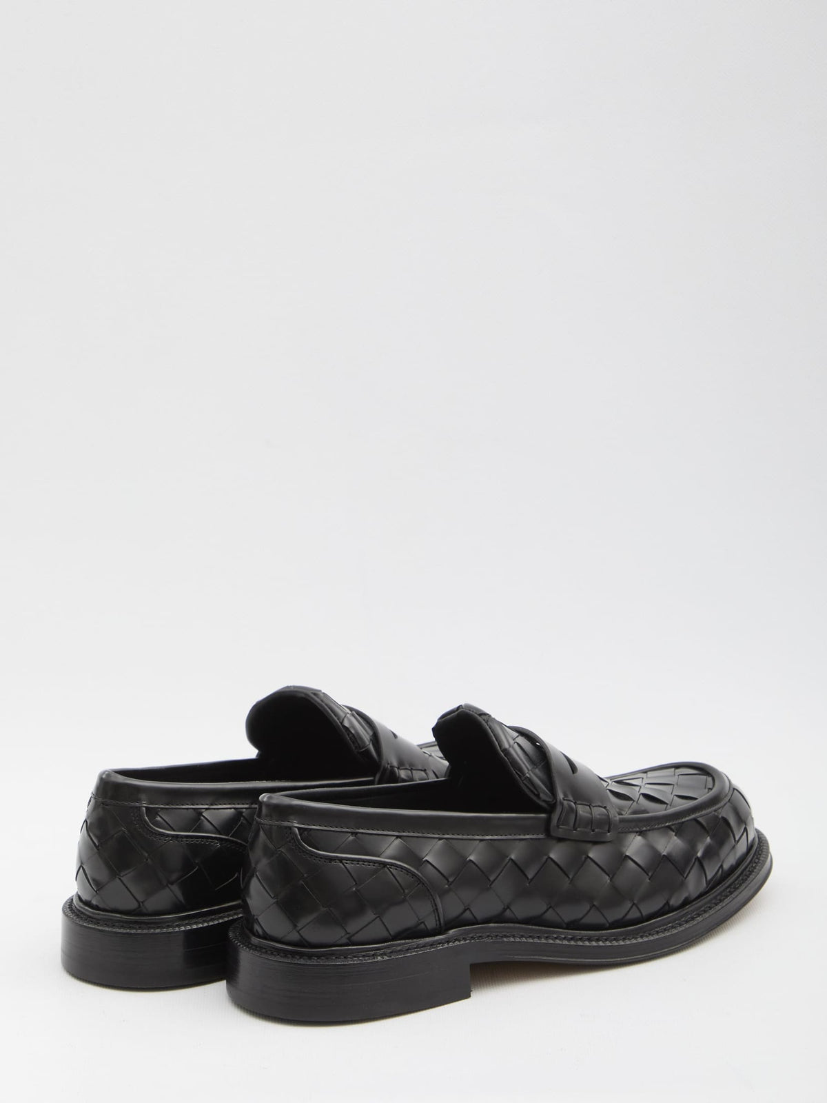 BOTTEGA VENETA Men's James Loafers - Size ITA | Banlieue91