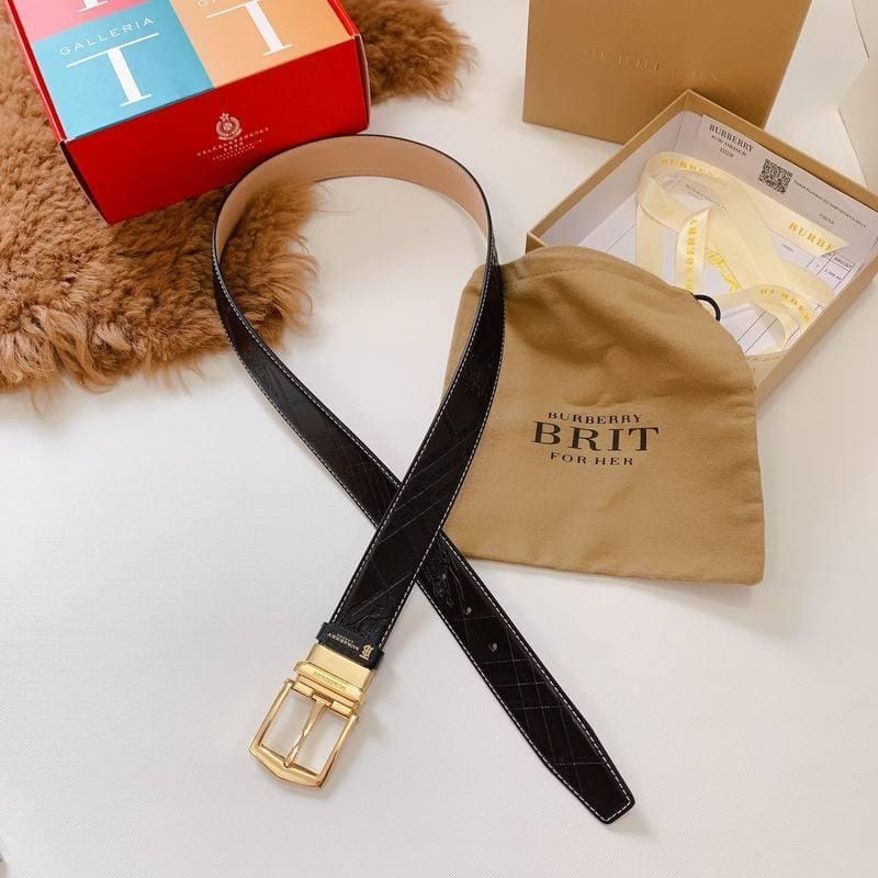 Burberry Leather Vintage Belt 'Black' | Banlieue91