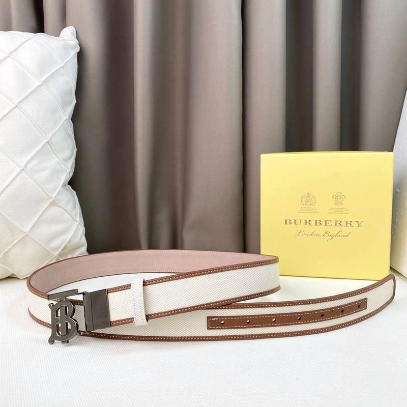 Burberry Reversible Leather Vintage Belt | Banlieue91