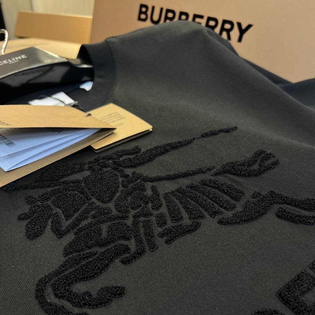 Burberry T-Shirt Without Collar 'Black' | Banlieue91