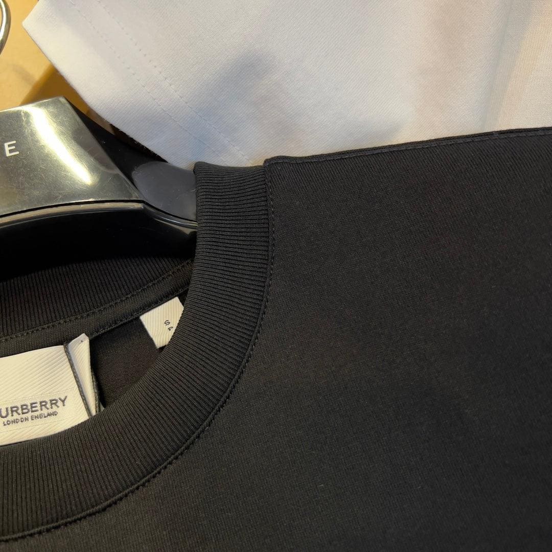 Burberry T-Shirt Without Collar 'Black' | Banlieue91