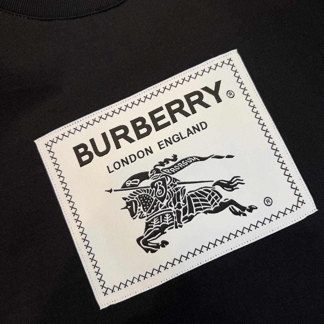 Burberry T-Shirt Without Collar 'Black' | Banlieue91