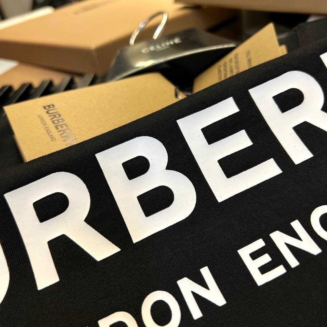 Burberry T-Shirt Without Collar 'Black & White' | Banlieue91