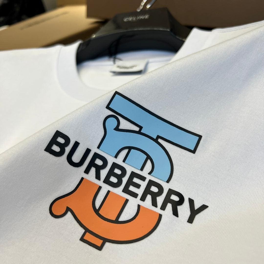 Burberry T-Shirt Without Collar 'White' | Banlieue91