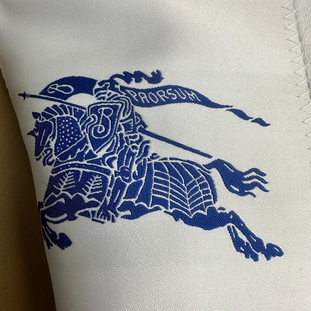 Burberry T-Shirt Without Collar 'White' | Banlieue91