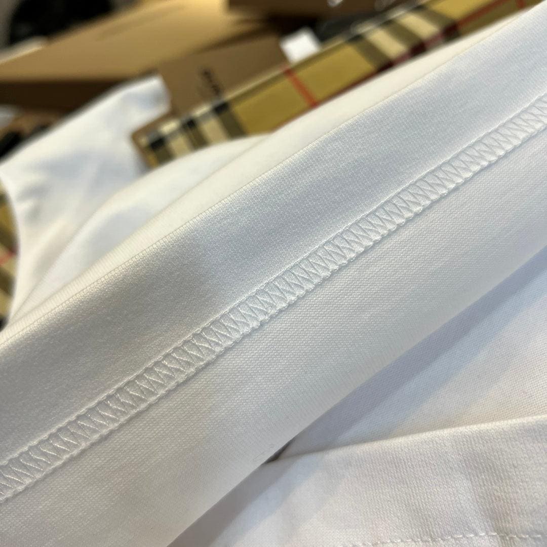 Burberry T-Shirt Without Collar 'White & Beige' | Banlieue91