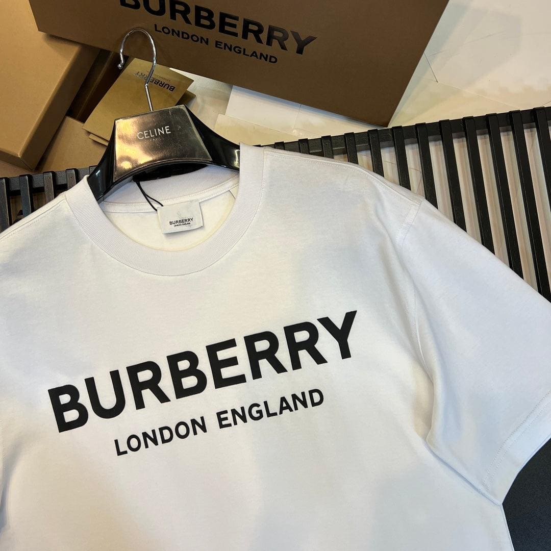 Burberry T-Shirt Without Collar 'White & Black' | Banlieue91
