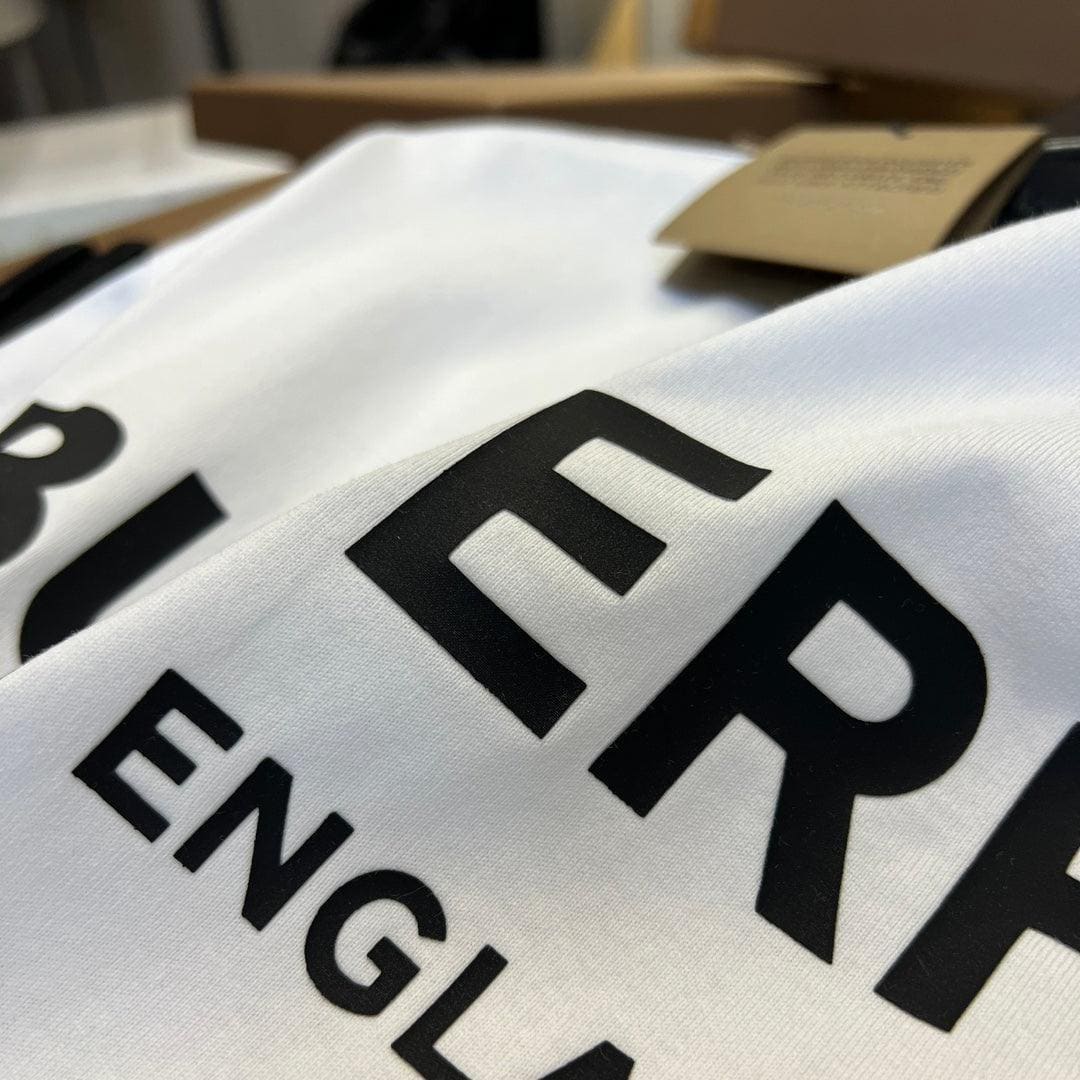 Burberry T-Shirt Without Collar 'White & Black' | Banlieue91