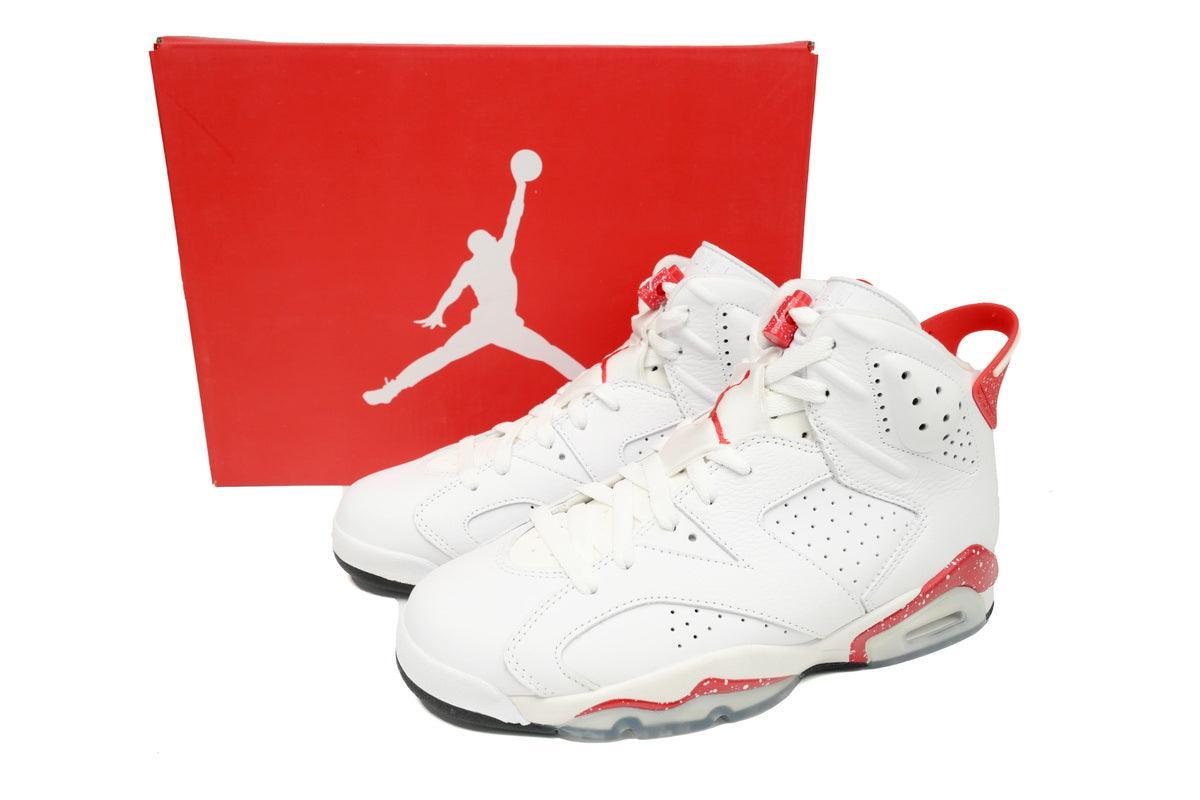 Air Jordan 6 Retro 'Red Oreo' - Banlieue91