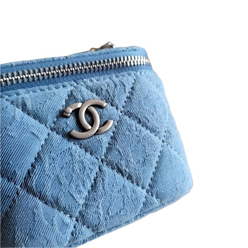 Chanel coco love long vanity case denim Camelia blue SHW | Banlieue91