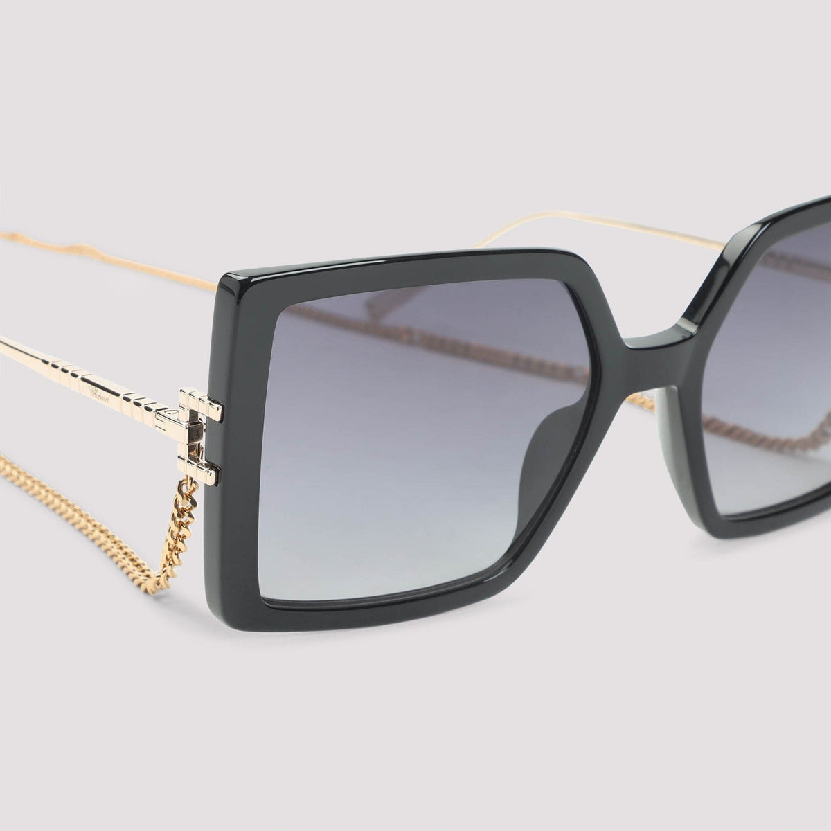 CHOPARD EYEWEAR Sleek Women's Sunglasses - IKCH334 | Banlieue91