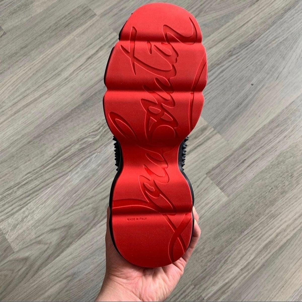 CHRISTIAN LOUBOUTIN - SNEAKER | Banlieue91