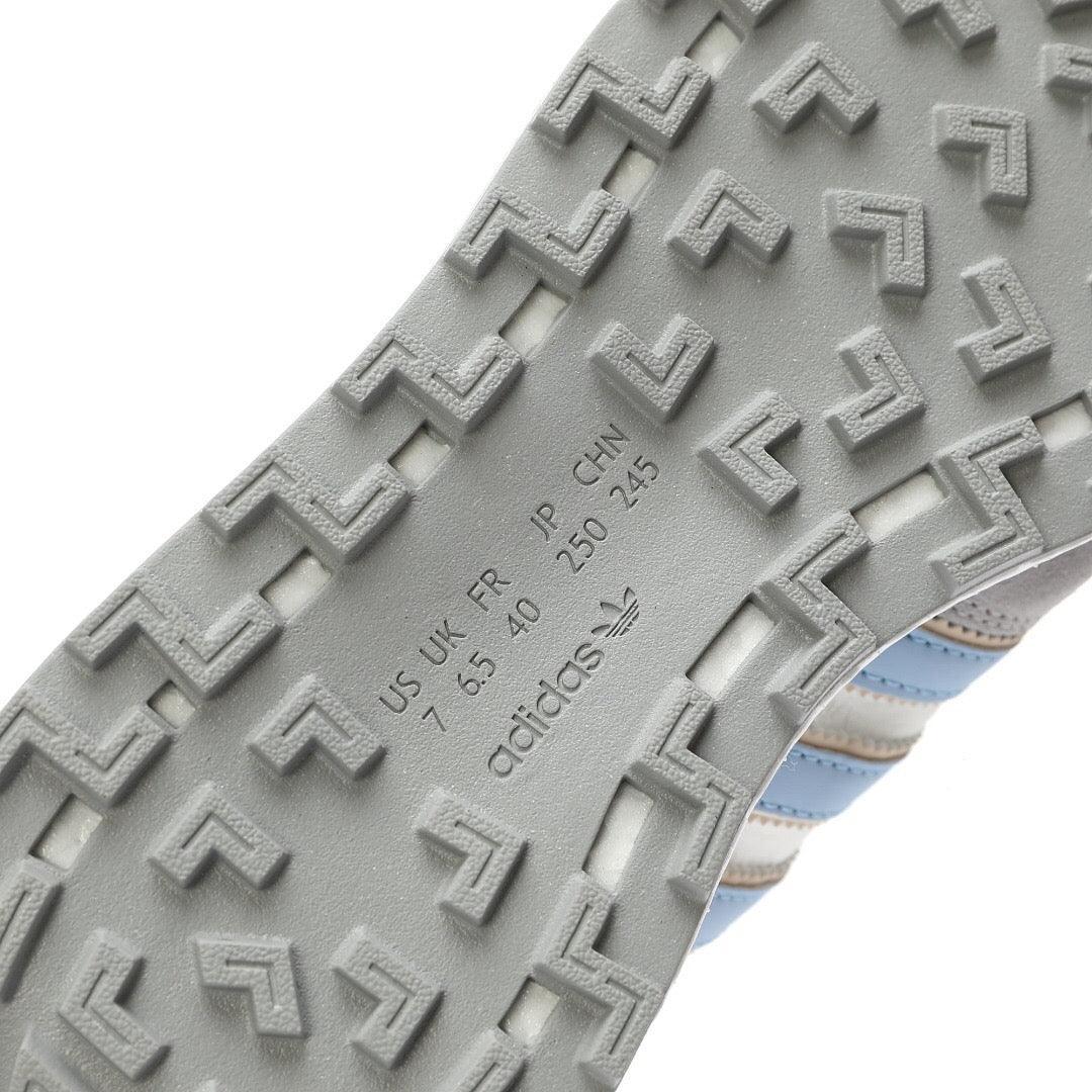 Disney x Adidas Retropy E5 'Dumbo' - Banlieue91