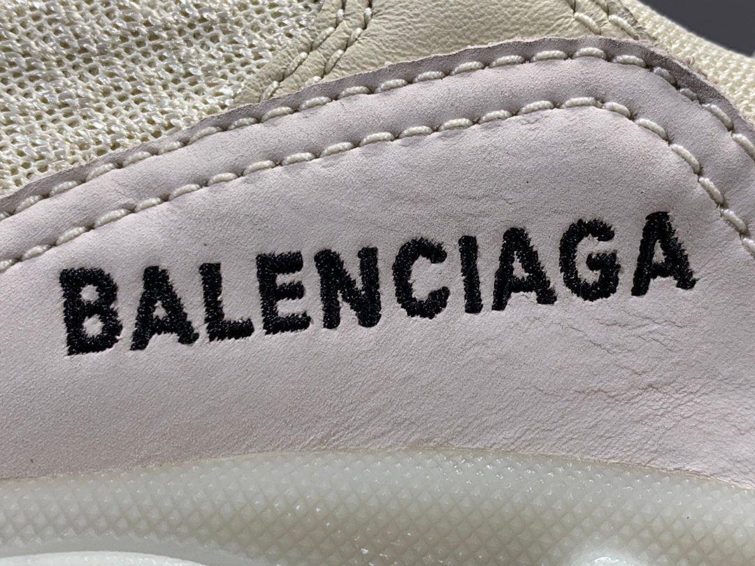 BALENCIAGA TRIPLE S SNEAKER - Banlieue91