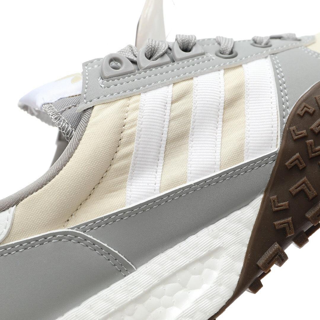 Adidas Retropy Boost E5 W.R.P E5 'GUM5' - Banlieue91