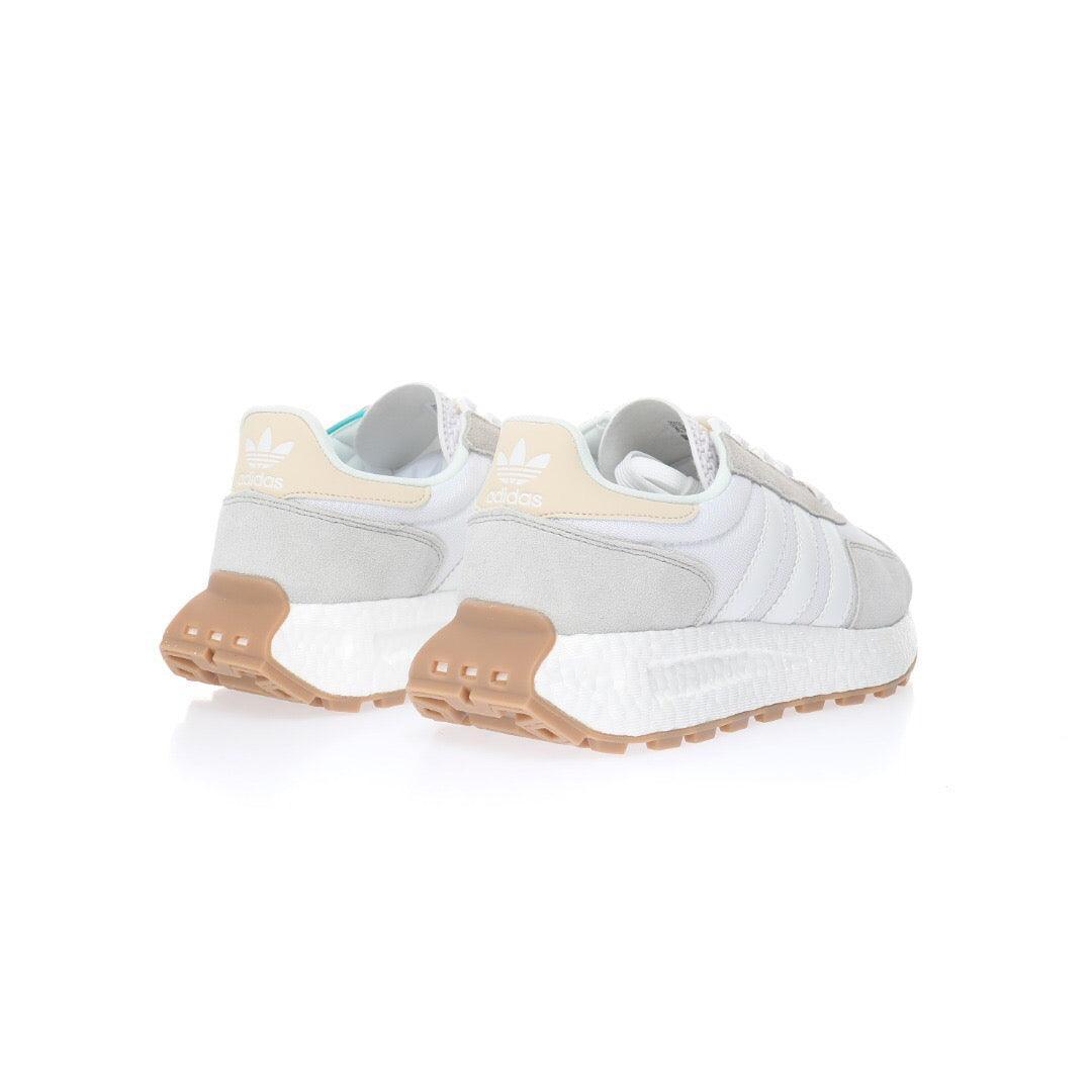 Adidas Retropy E5 'White Blue Tint Gum' - Banlieue91