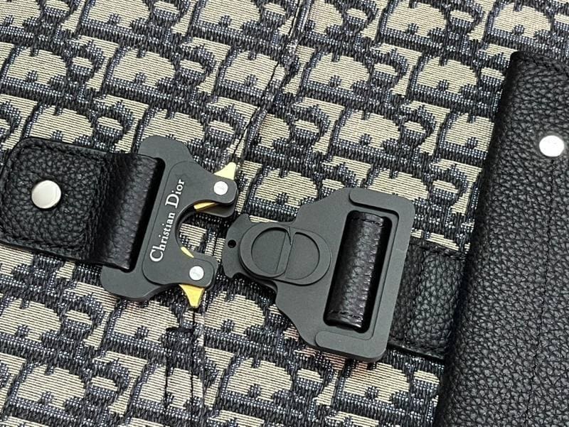 Dior Gallop Sling Bag Black Grained Calfskin | Banlieue91