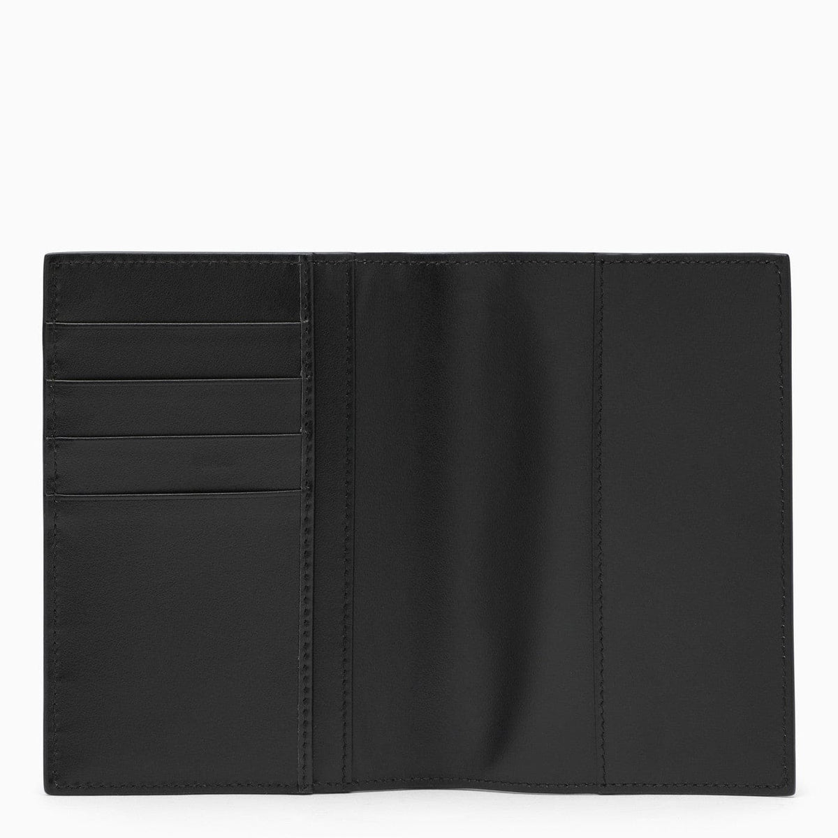 Dolce&Gabbana Black Calfskin Passport Holder With Logo | Banlieue91