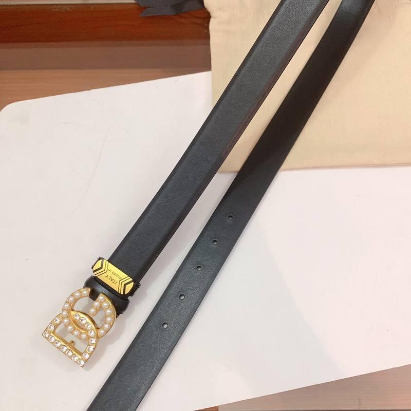 Dolce Gabbana Calfskin belt with bejeweled DG logo 'Black' - Banlieue91
