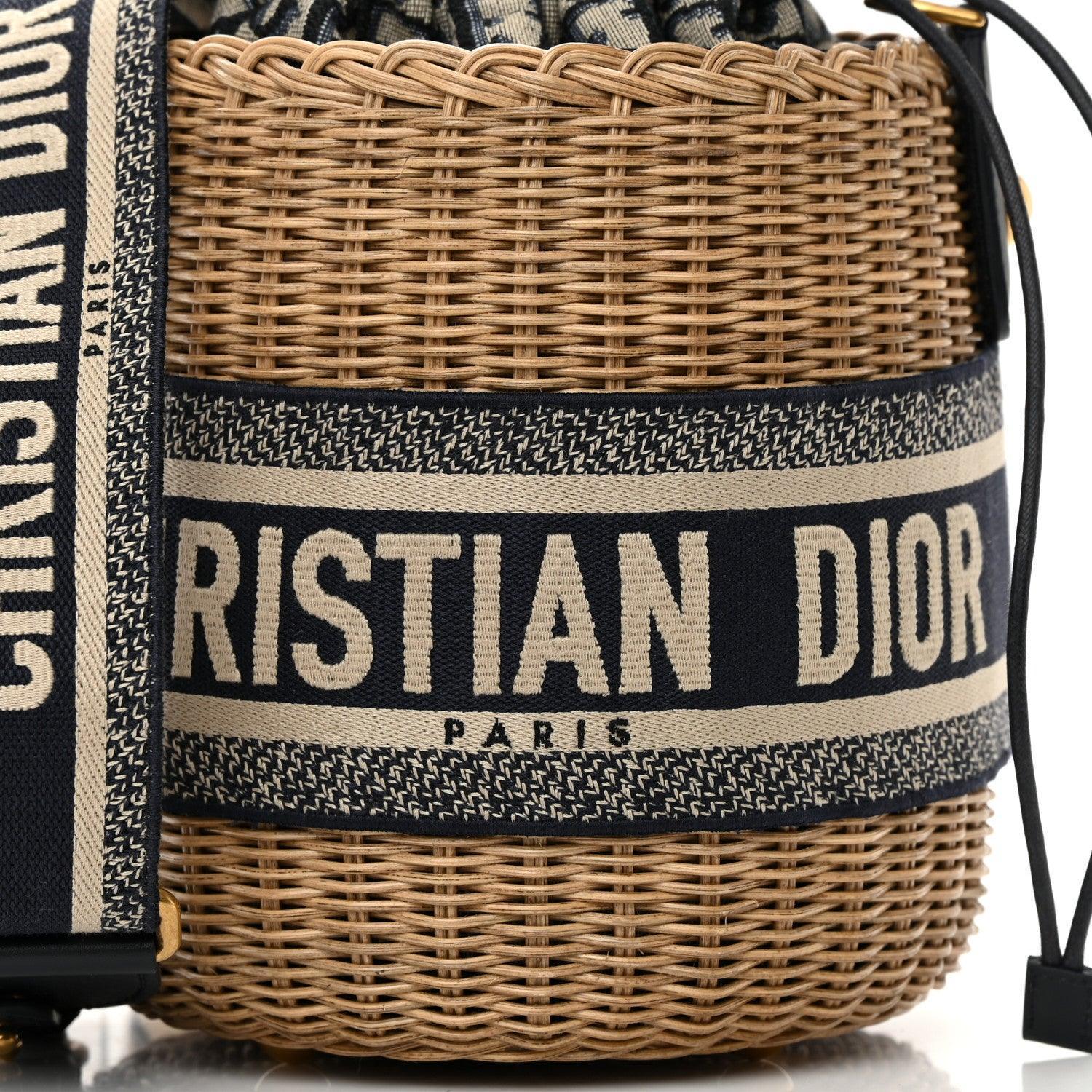Christian Dior Wicker Oblique Drawstring Bucket Bag - Banlieue91