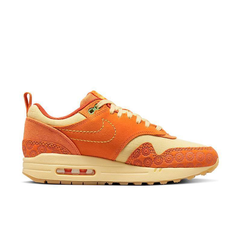 Nike Air Max 87 'Somos Familia' - Banlieue91