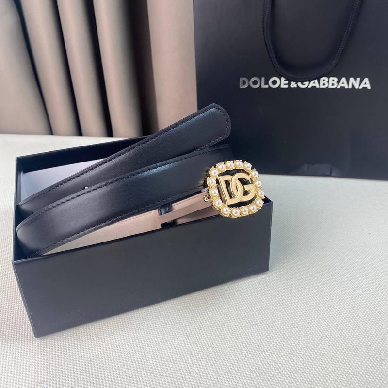 Dolce Gabbana Women Calfskin belt with bejeweled DG logo 'Black' - Banlieue91