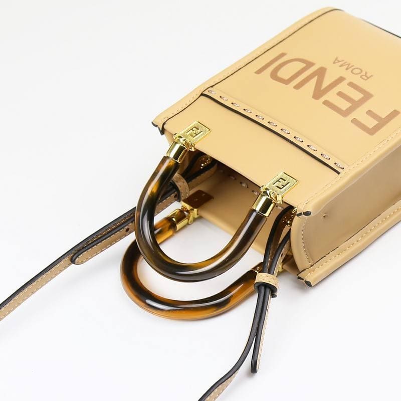 Fendi Vitello King Plexiglass Logo Embossed Mini Fendi Sunshine Shopper Tote | Banlieue91