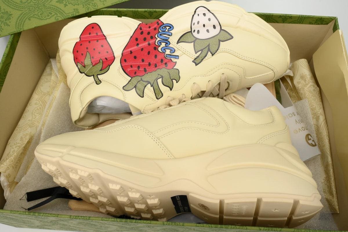 Gucci 'Rhyton Strawberry' | Banlieue91