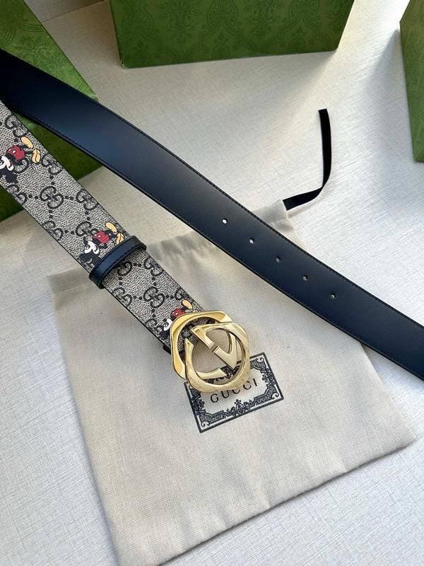 GUCCI x Mickey Mouse Embellished coated-canvas and leather belt 'Grey' | Banlieue91