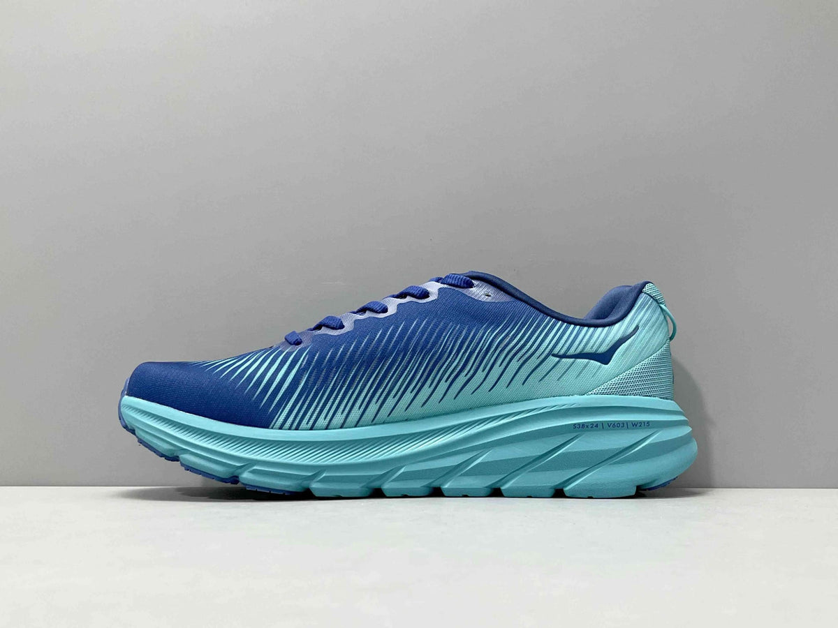 Hoka One One Clifton 8 'Bellwether Blue Scuba Blue' | Banlieue91