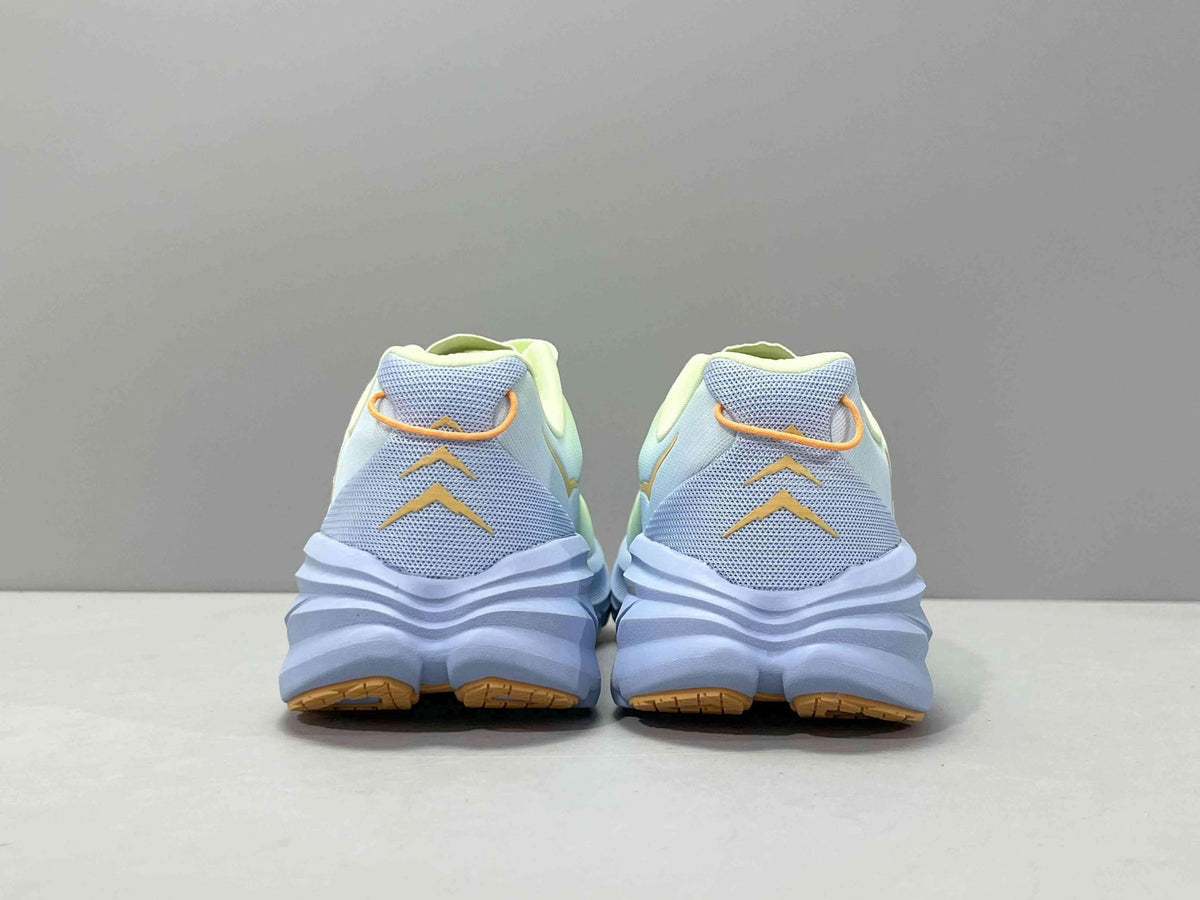 Hoka One One Clifton 8 'Butterfly Yellow Summer Song' | Banlieue91