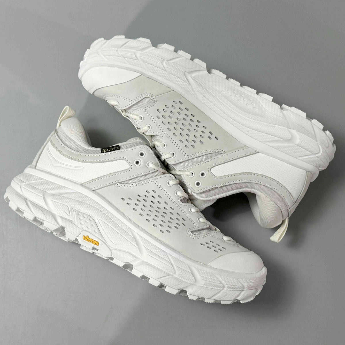 Hoka One One Tor Ultra Low 'White Nimbus Cloud' | Banlieue91
