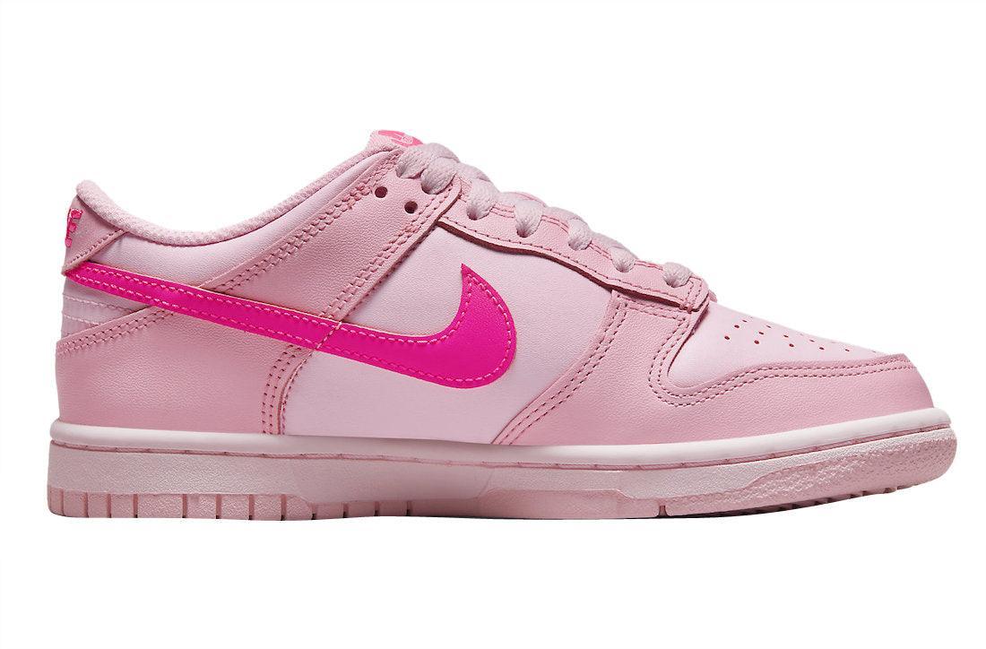 Nike Dunk Low 'Triple Pink (Barbie)' - Banlieue91