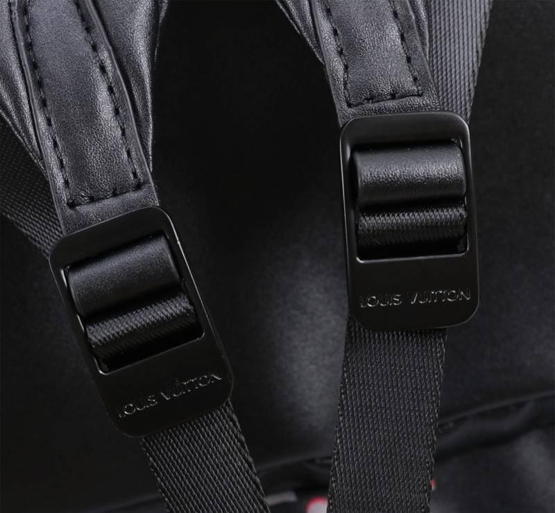 Louis Vuitton Backpack Comet Black Borealis | Banlieue91