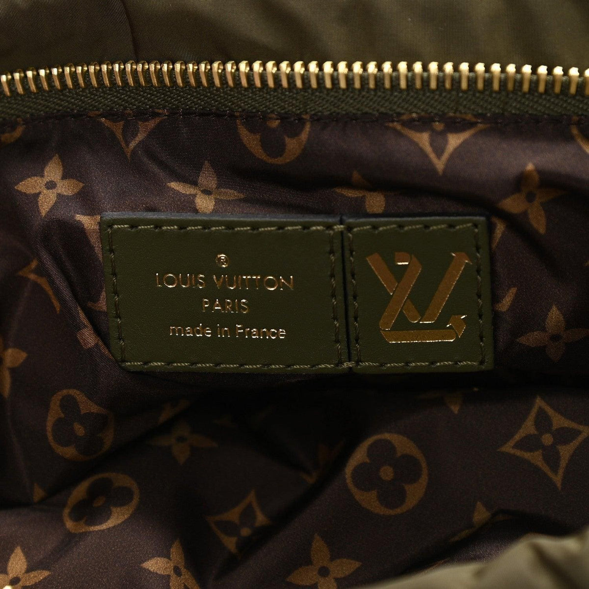 Louis Vuitton Econyl Monogram Pillow Maxi Multi Pochette Accessories Kaki Beige | Banlieue91