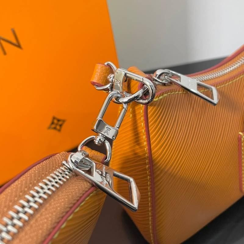 Louis Vuitton Epi Marelle Shoulder Bag | Banlieue91