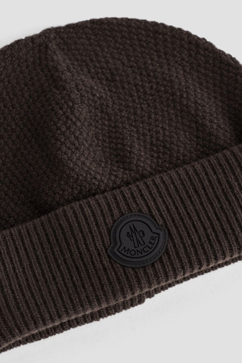 MONCLER Classic Wool Beanie for Men - Fall Winter 2024 | Banlieue91