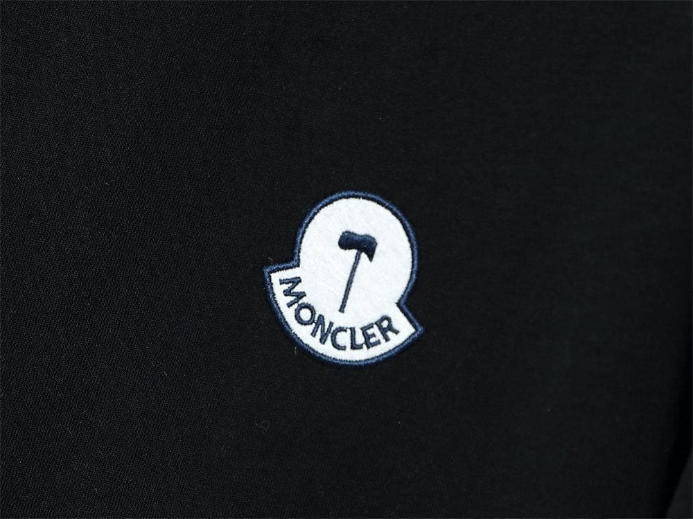 Moncler T-Shirt Without Collar 'Black' | Banlieue91