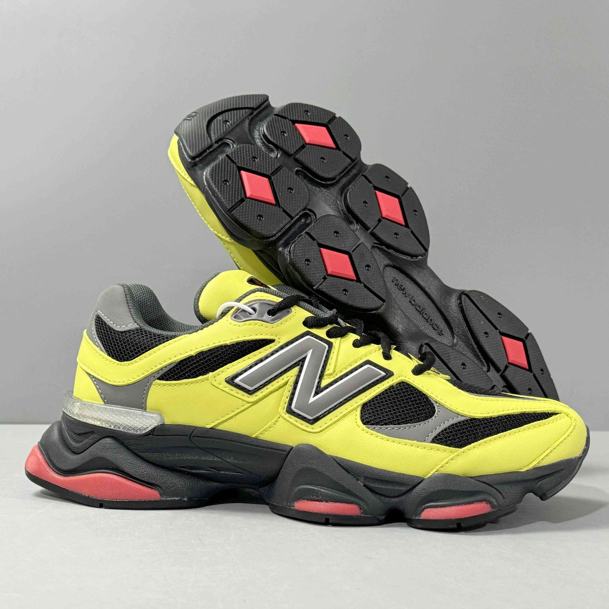 New Balance 9060 'Tea Tree' | Banlieue91
